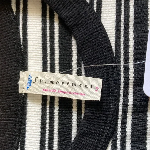 NWT free people movement tee S - Picture 3 of 3